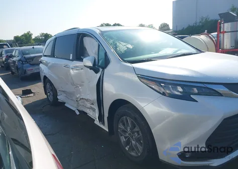 2025 Toyota Sienna Xle из США, поврежденный, VIN 5TDJRKEC9SS246876